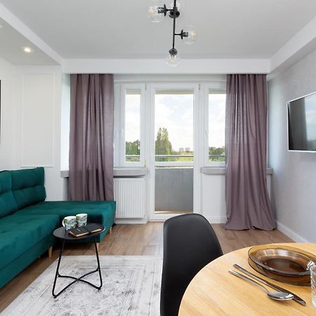 Metro Marymont Apartment By Noclegi Renters Warsawa Bagian luar foto