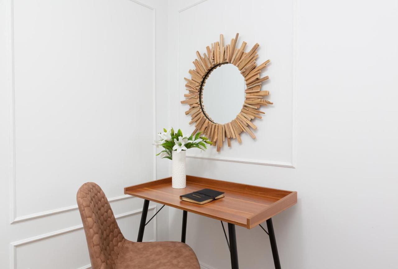 Metro Marymont Apartment By Noclegi Renters Warsawa Bagian luar foto